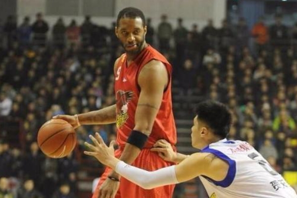 CBA歷史上哪位外援給中國球隊(duì)帶來最大幫助？