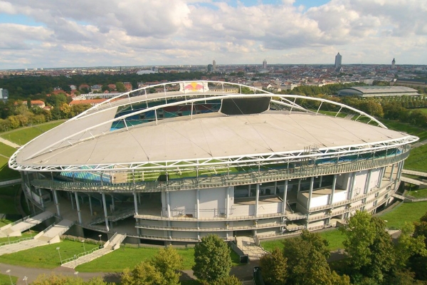 萊比錫紅牛的主場在哪里？