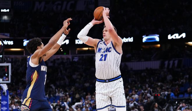 魔術(shù)3人20+獲勝！大瓦時(shí)隔386天復(fù)出8分 鵜鶘近11戰(zhàn)10敗